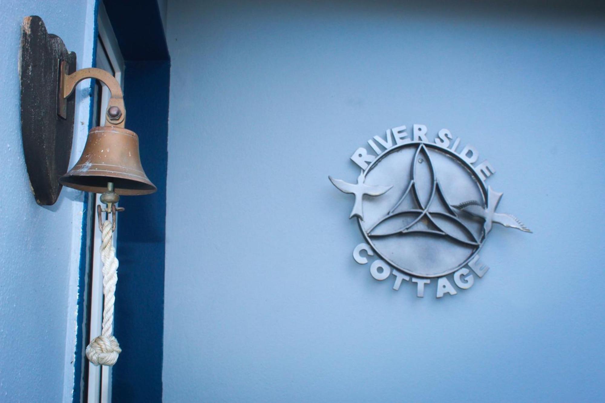 Corofin  Riverside Cottage In The Burren מראה חיצוני תמונה